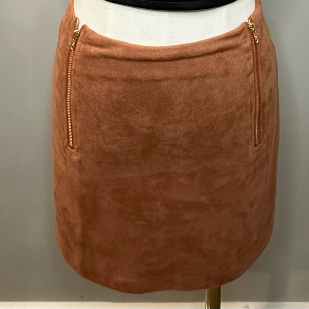 SHEIN Faux Suede Tan Mini Skirt – Women’s Large
